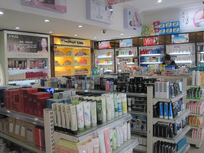 跑市場-CBO化妝品財經(jīng)在線-越深入,越有戲-化妝品財經(jīng)在線-一個行業(yè)的生意與思想